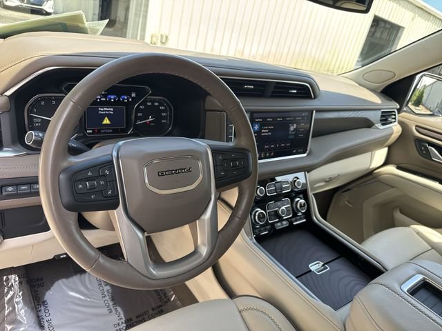 Used 2021 GMC Yukon Denali AWD/4WD image 17