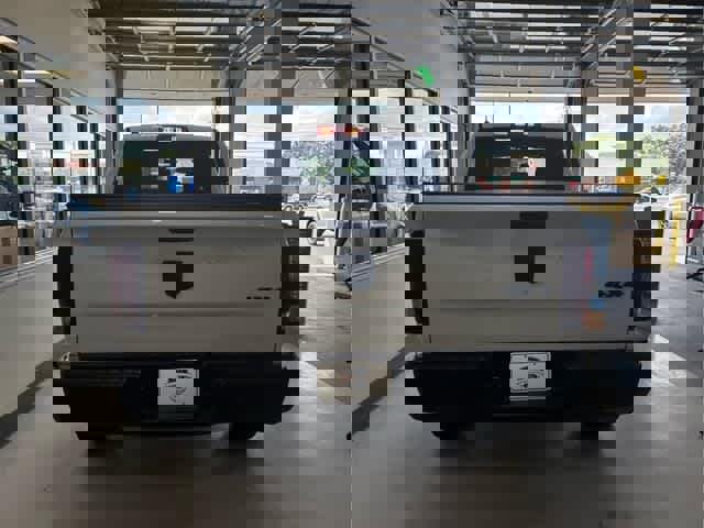 Used 2022 RAM 1500 Classic Warlock w/ Electronics Group image 5