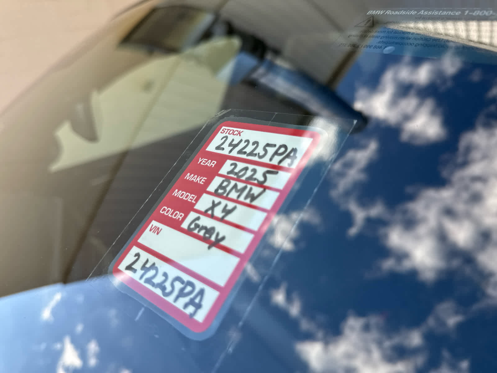 Certified 2025 BMW X4 xDrive30i image 18