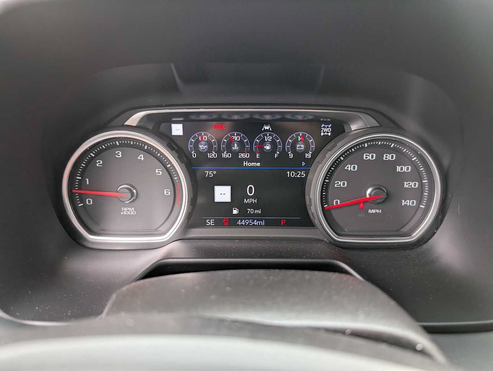 Used 2021 Chevrolet Tahoe Premier AWD/4WD image 25