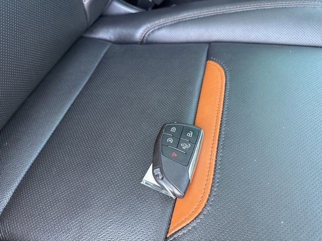 Used 2023 GMC Sierra 1500 AT4 w/ AT4 Premium Package image 9