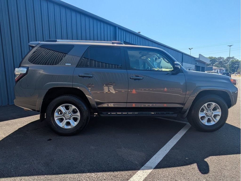 Used 2019 Toyota 4Runner SR5 Premium image 5