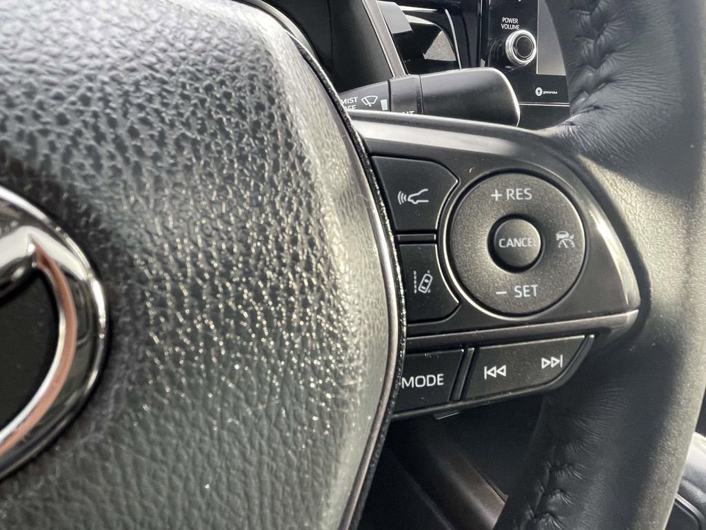 Used 2023 Toyota Camry XSE w/ Navigation Package image 30