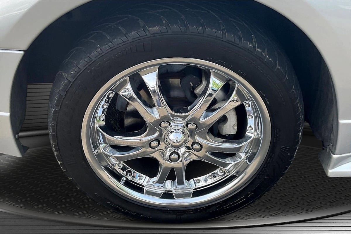Used 2001 Ford Mustang GT Premium RWD image 33