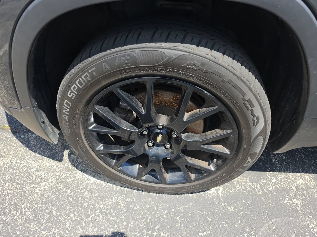 Certified 2022 Chevrolet Trax LT w/ Sport Edition AWD/4WD image 8
