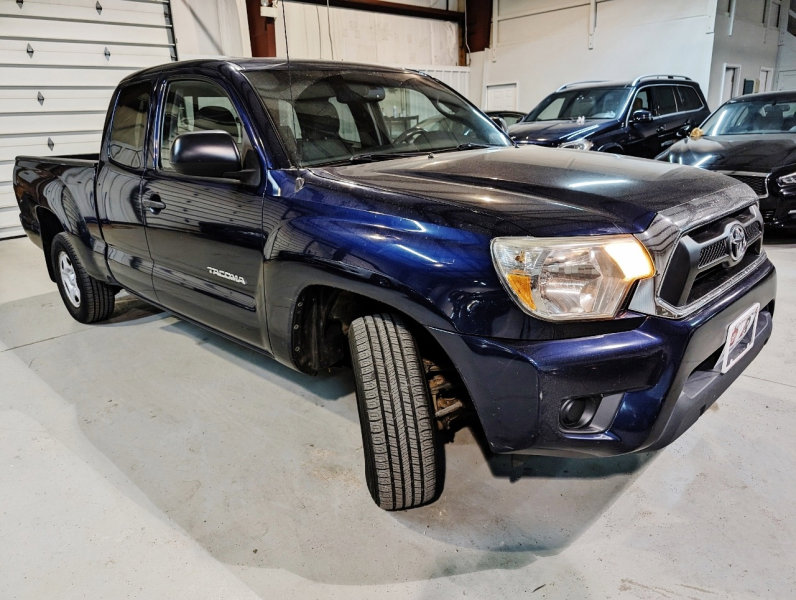 Used 2012 Toyota Tacoma 2WD Access Cab image 10