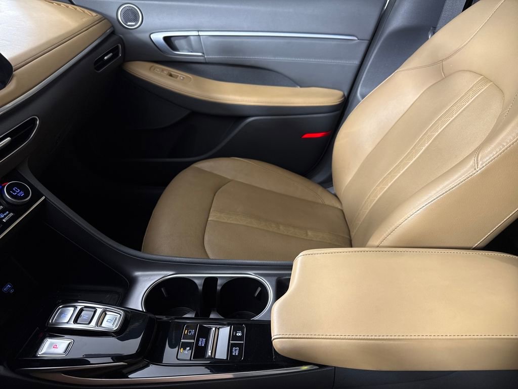Used 2021 Hyundai Sonata Limited image 22