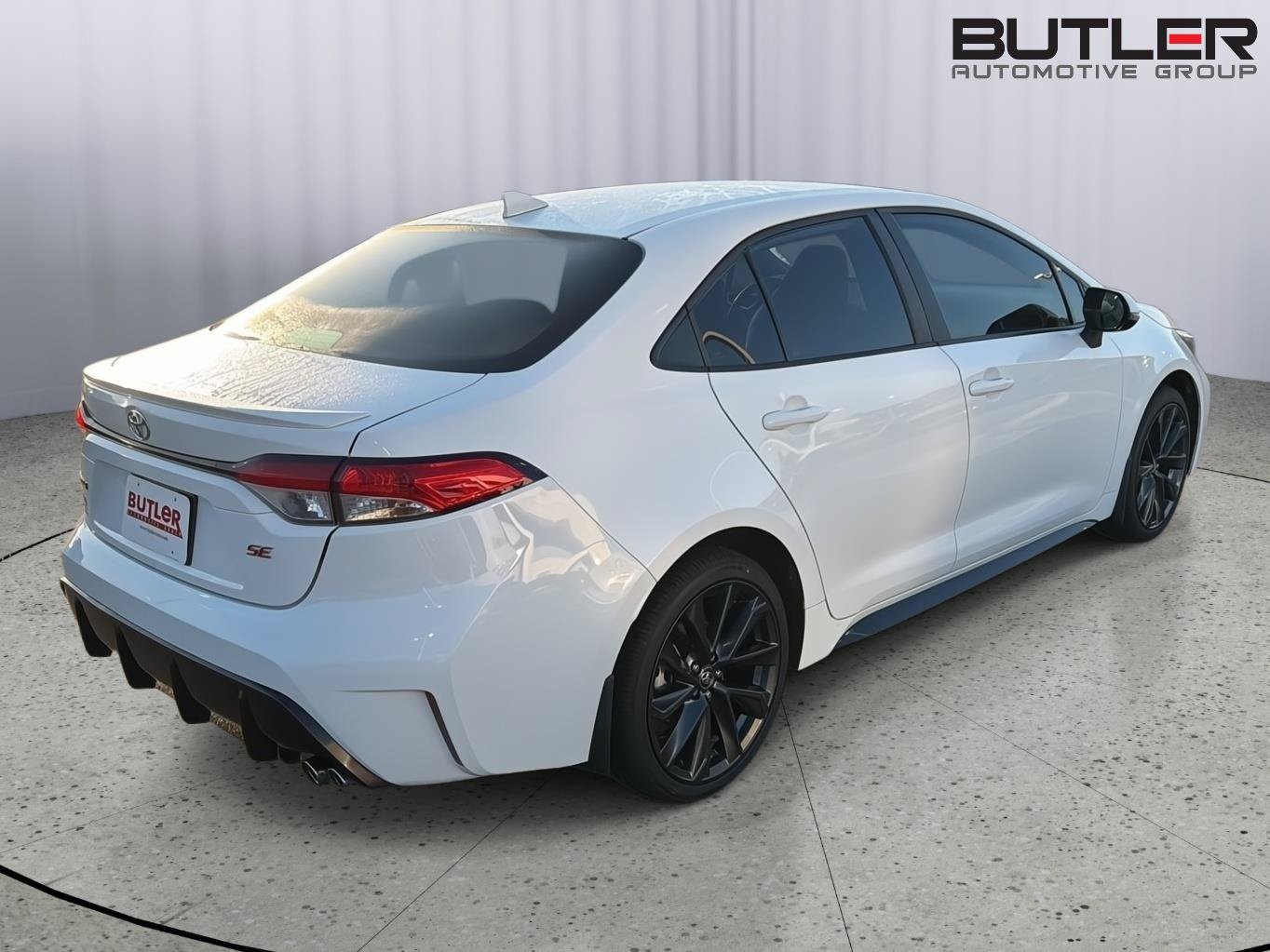Used 2024 Toyota Corolla SE FWD image 6