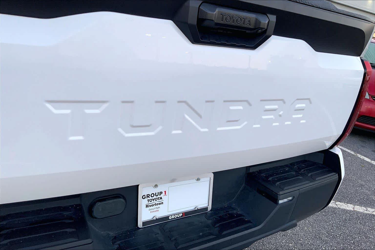 Used 2024 Toyota Tundra SR AWD/4WD image 10