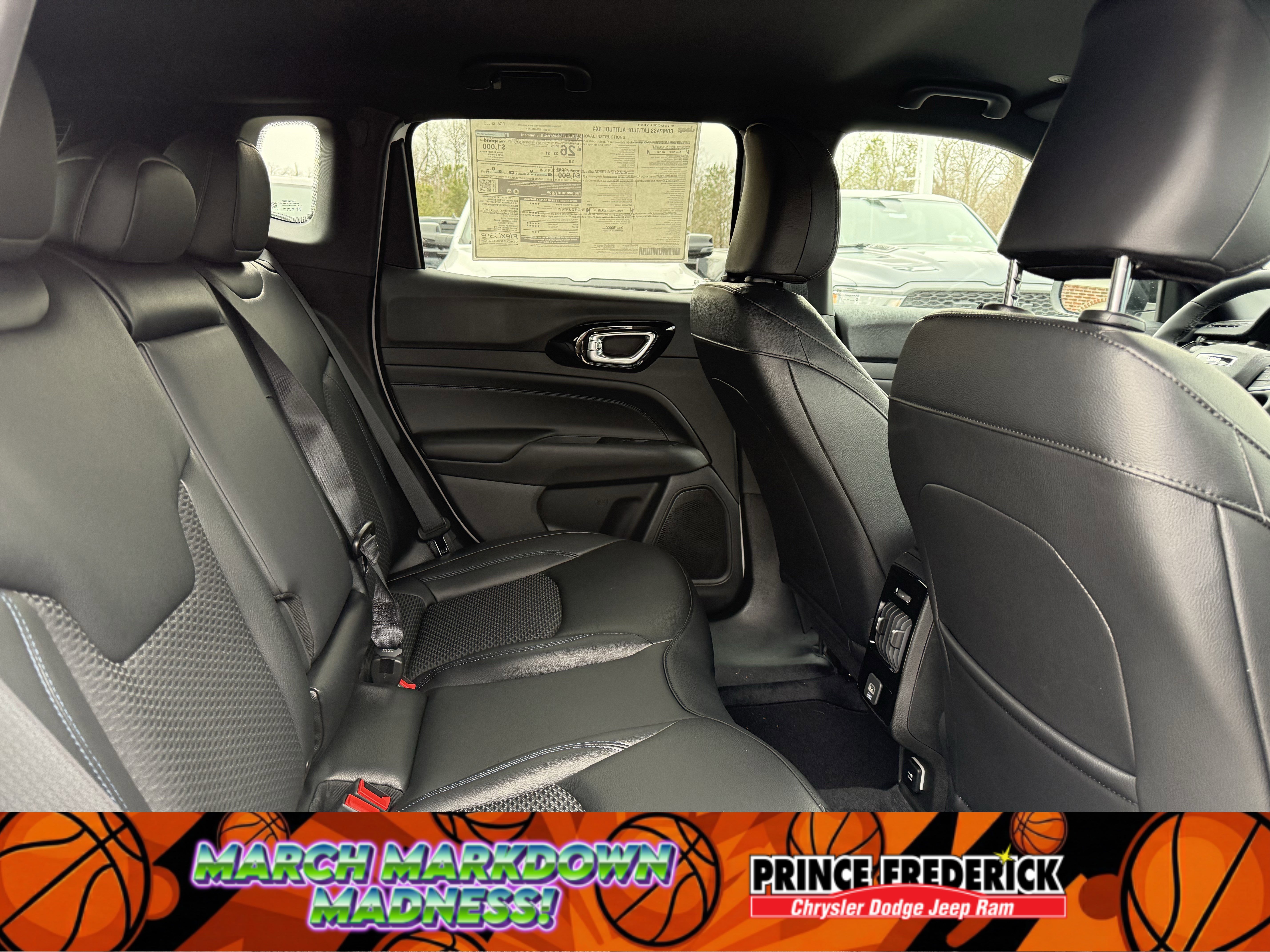 New 2026 Jeep Compass Latitude image 12