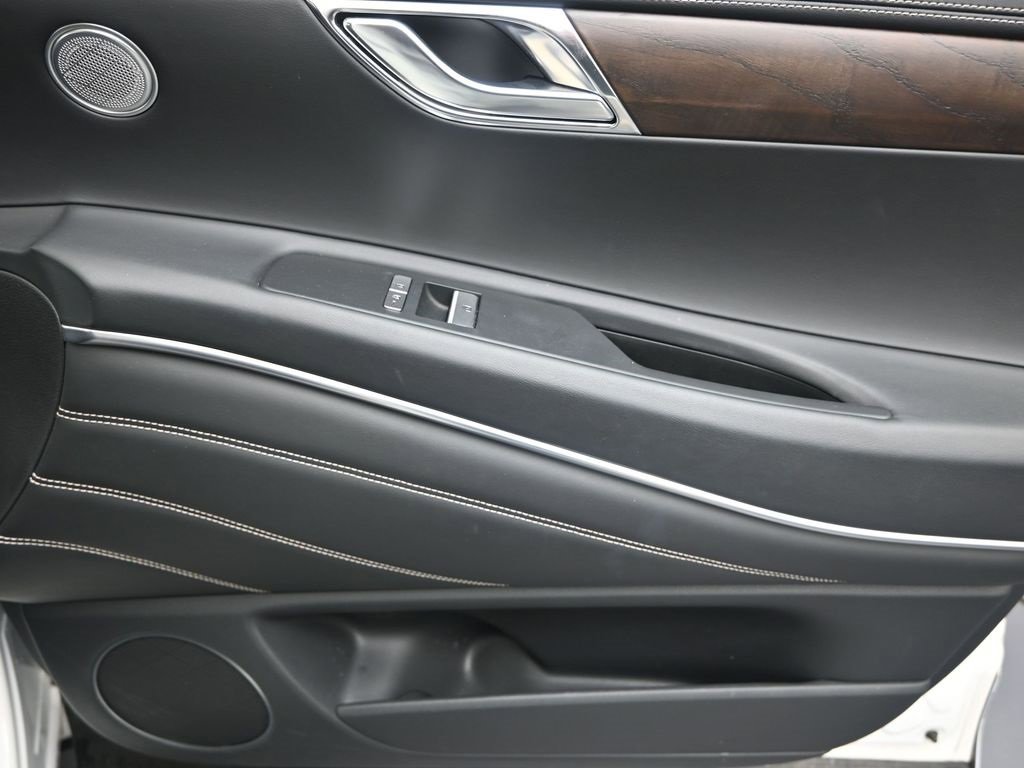 Used 2024 Genesis GV80 3.5T image 11