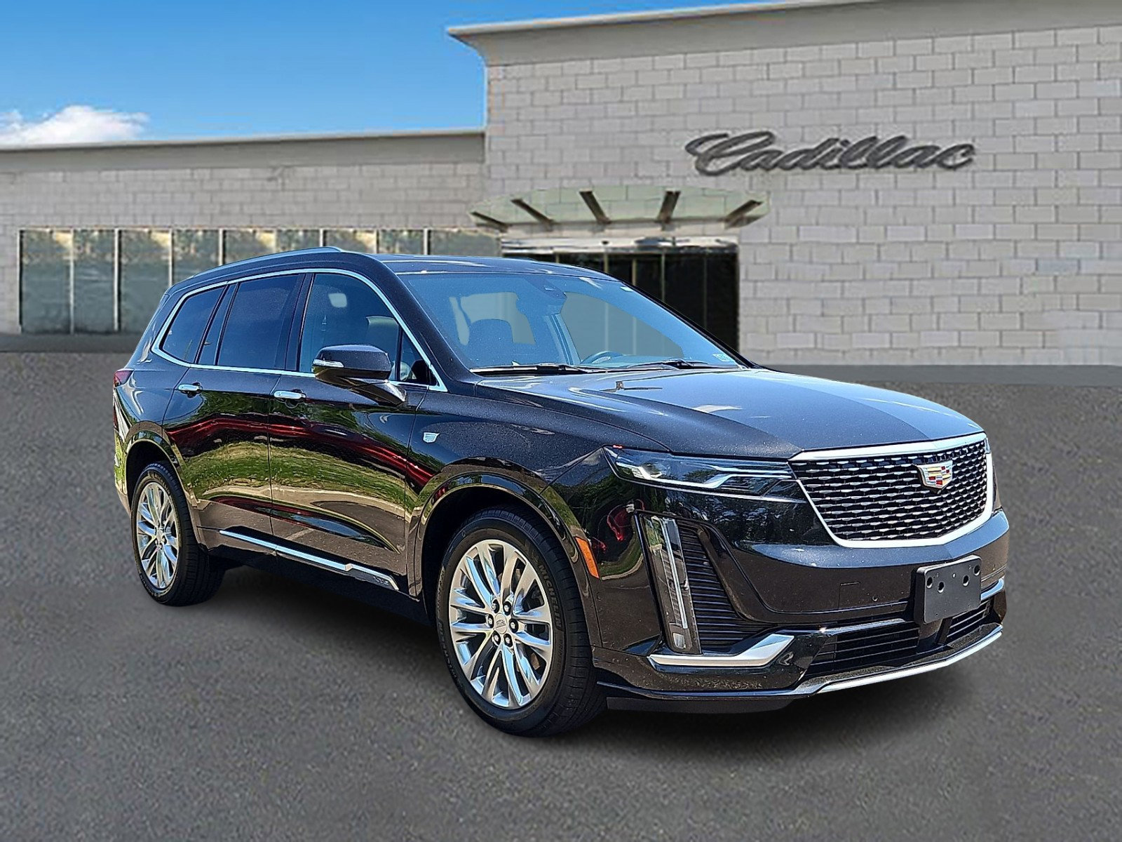 Used 2021 Cadillac XT6 Premium Luxury AWD/4WD image 3