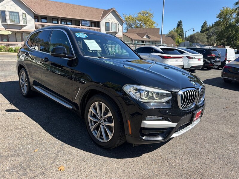 Used 2018 BMW X3 xDrive30i AWD/4WD image 5