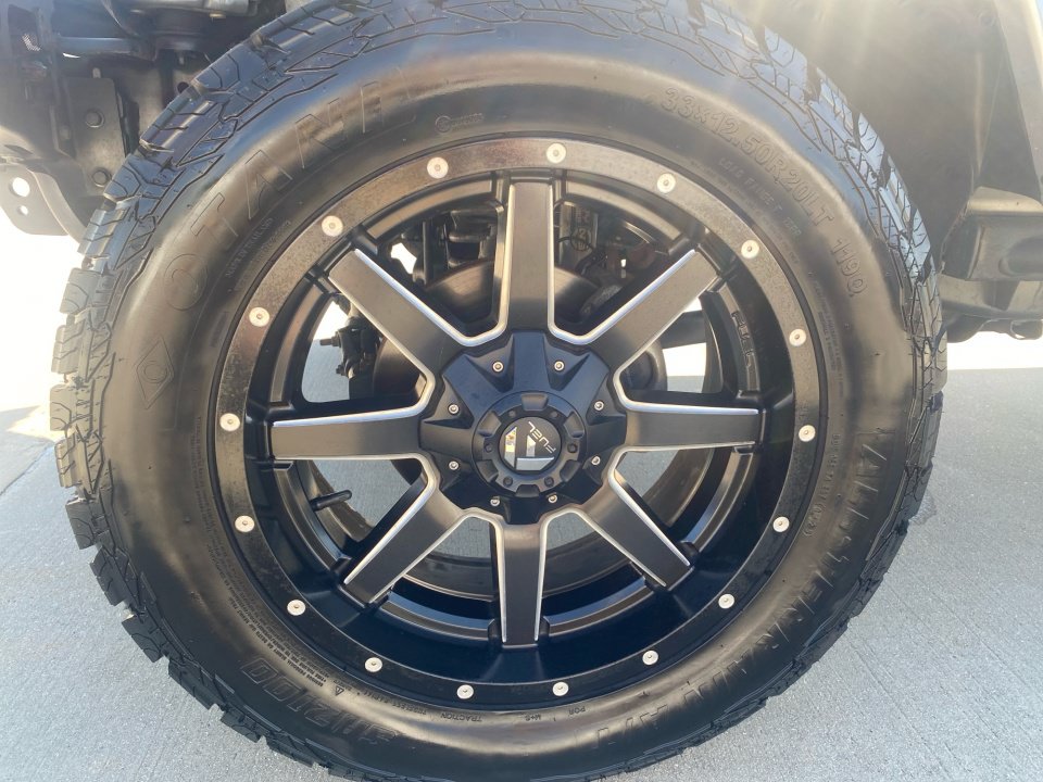 Used 2018 Jeep Wrangler Unlimited Sport AWD/4WD image 31