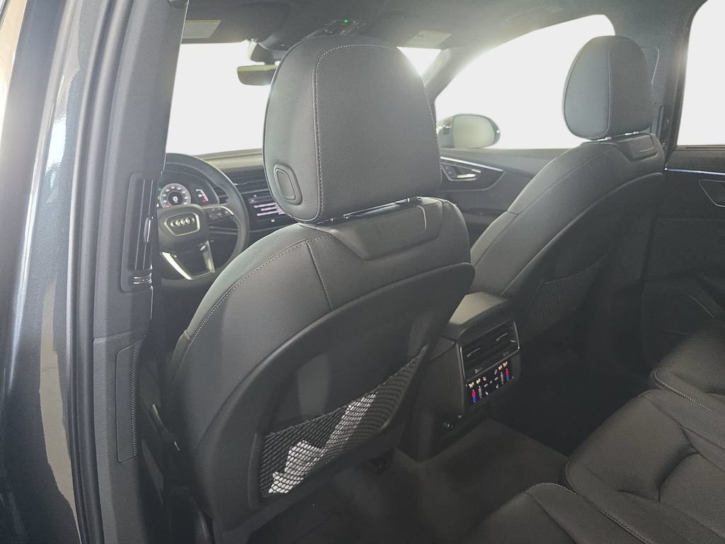 New 2026 Audi Q7 Premium Plus AWD/4WD image 7