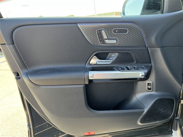 Used 2024 Mercedes-Benz GLB 250 4MATIC image 13
