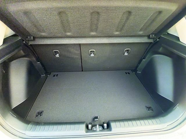New 2026 Hyundai Venue SE FWD image 24