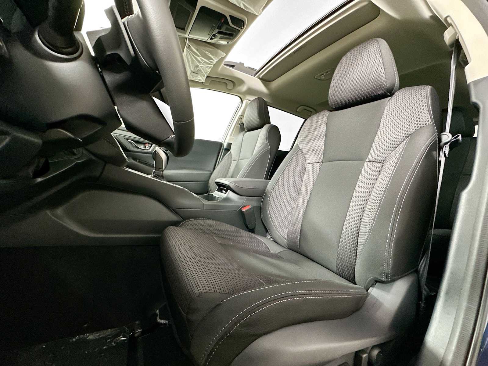 Certified 2025 Subaru Outback Premium w/ Popular Package #1A image 19