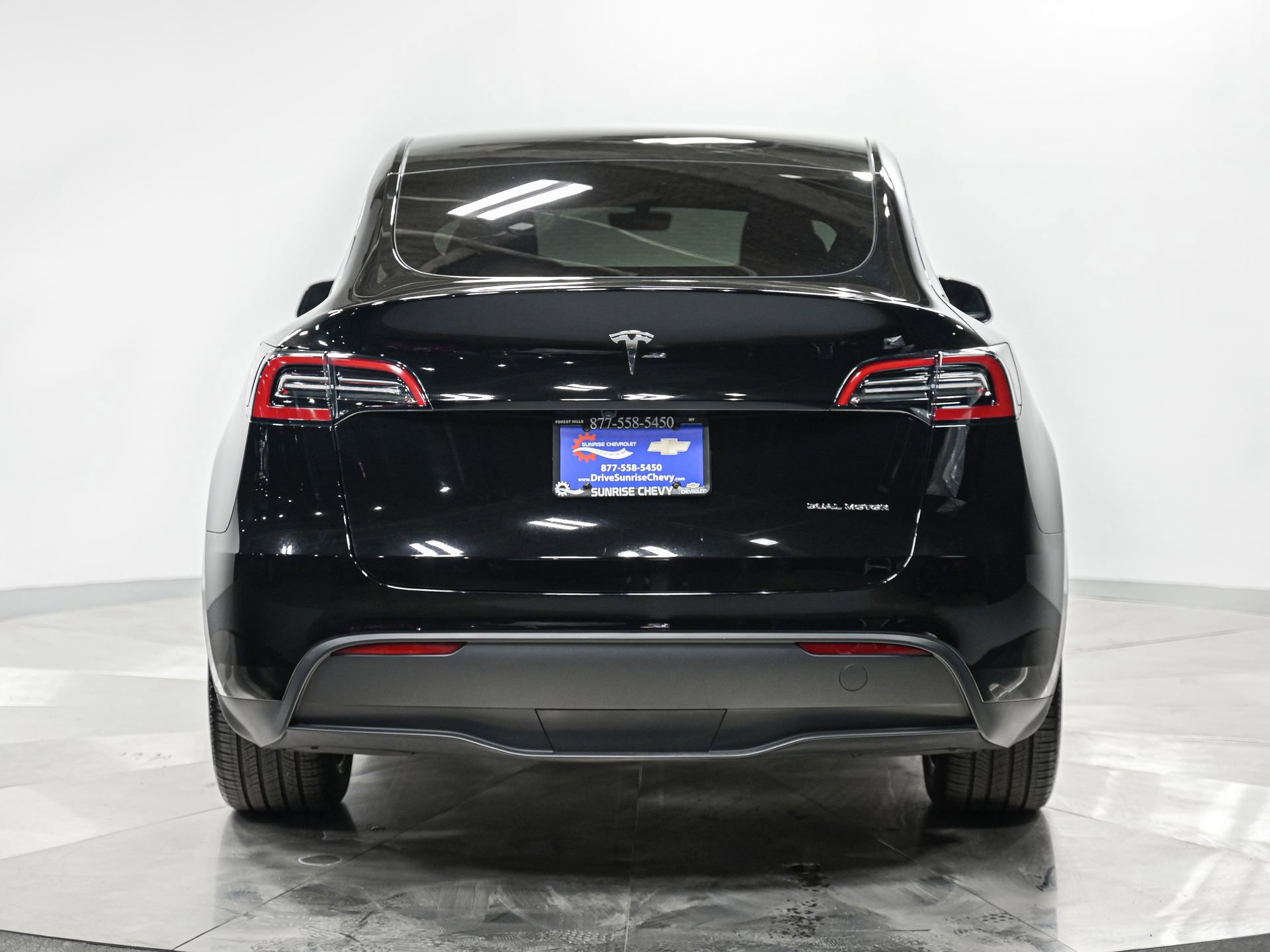 Used 2023 Tesla Model Y Long Range image 6