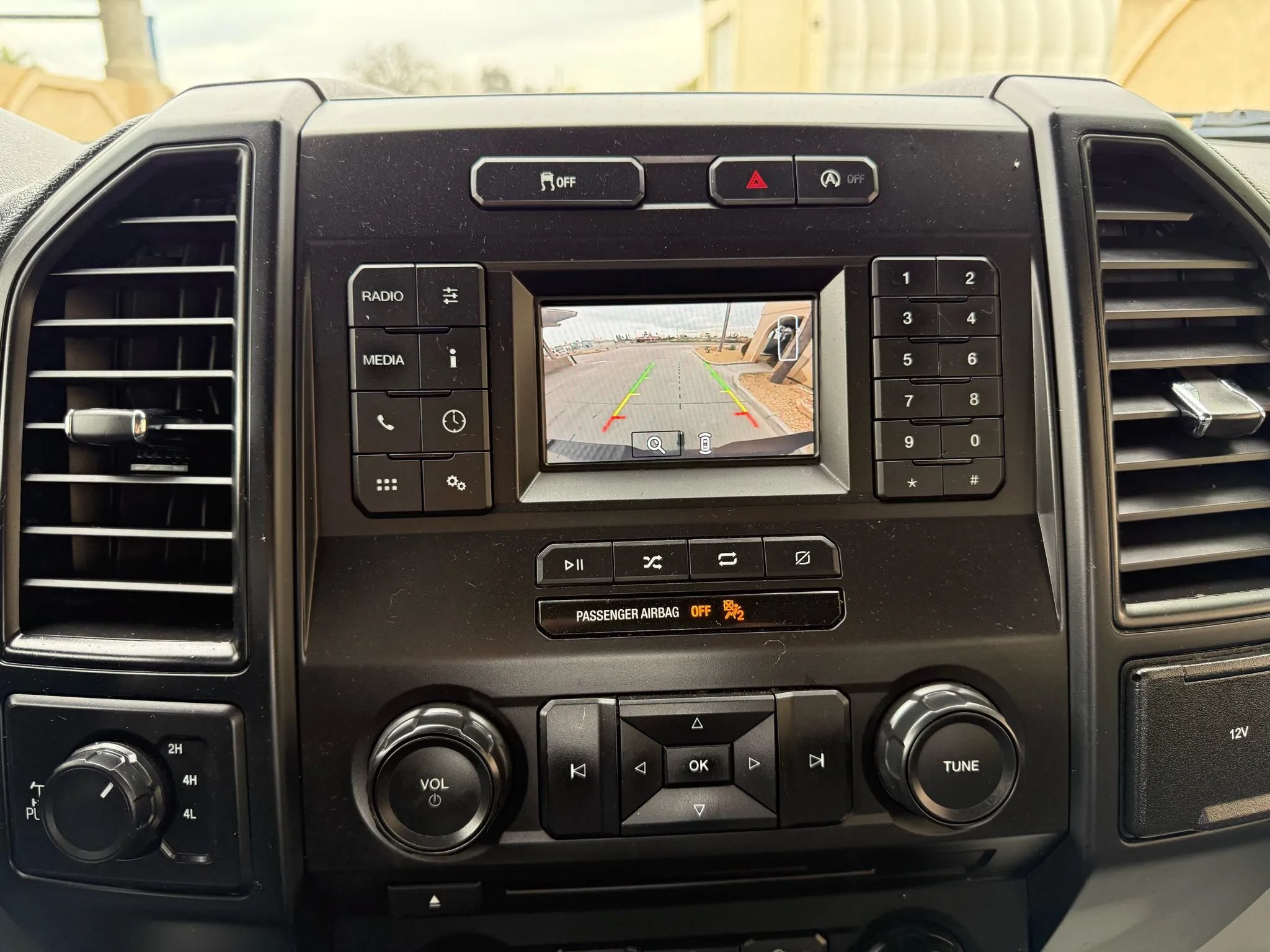 Used 2018 Ford F150 XL w/ Equipment Group 101A Mid AWD/4WD image 23