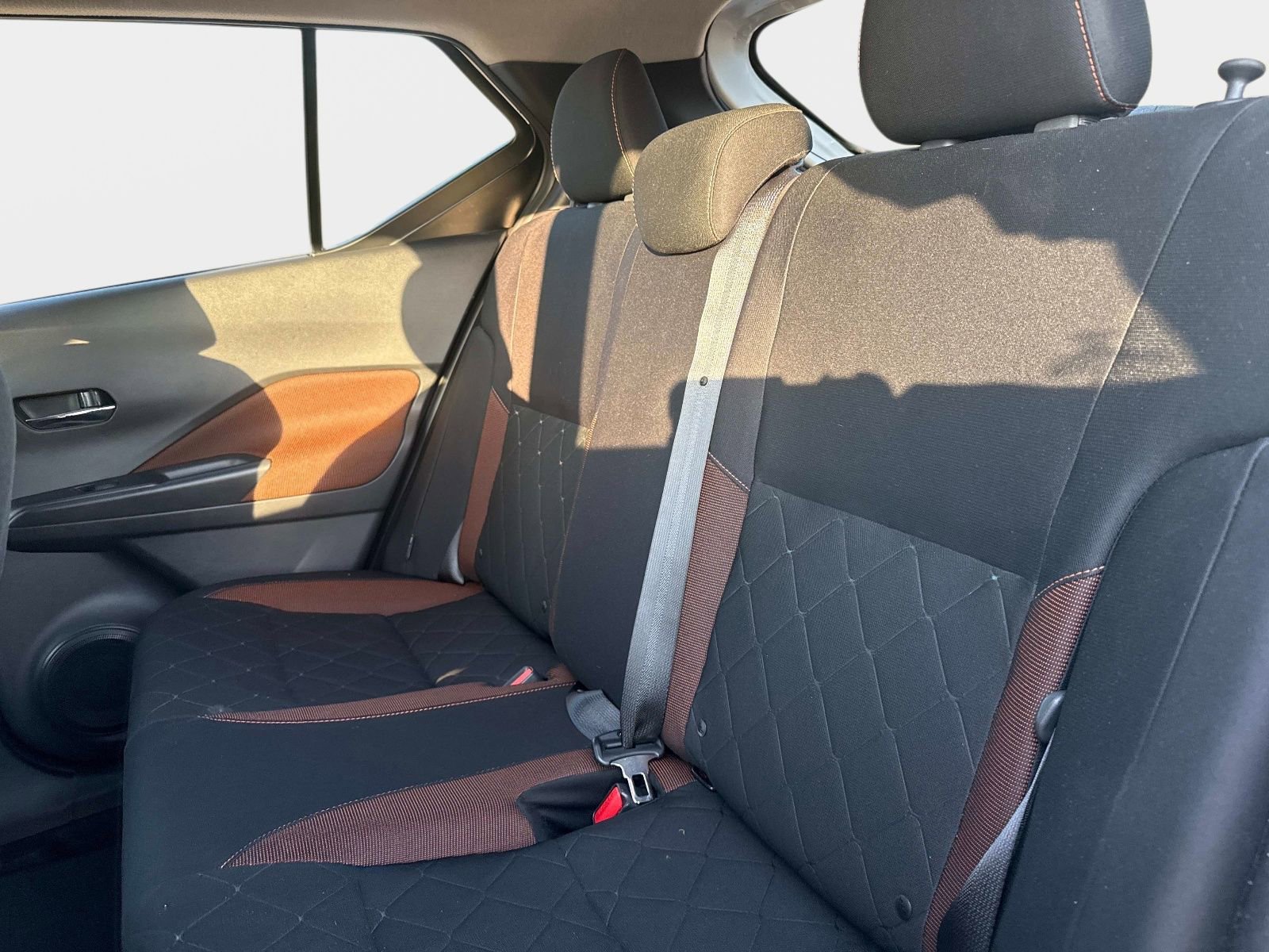 Used 2020 Nissan Kicks SR w/ Exterior Package FWD image 12