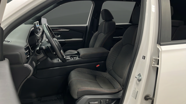 Used 2023 Honda Pilot Sport image 9