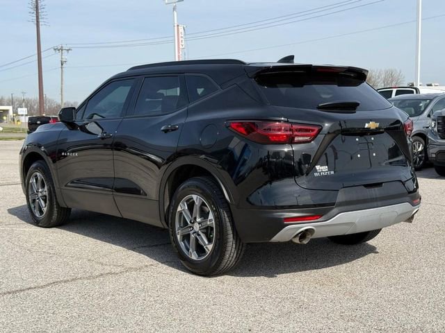 Certified 2023 Chevrolet Blazer LT w/ Convenience Package FWD image 3