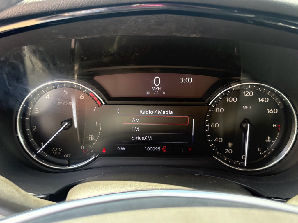 Used 2021 Cadillac XT5 Luxury w/ LPO, Floor Liner Package FWD image 16