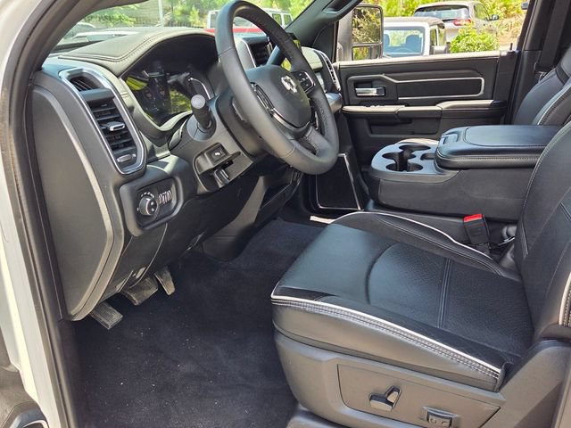 Used 2026 RAM 2500 Laramie AWD/4WD image 11