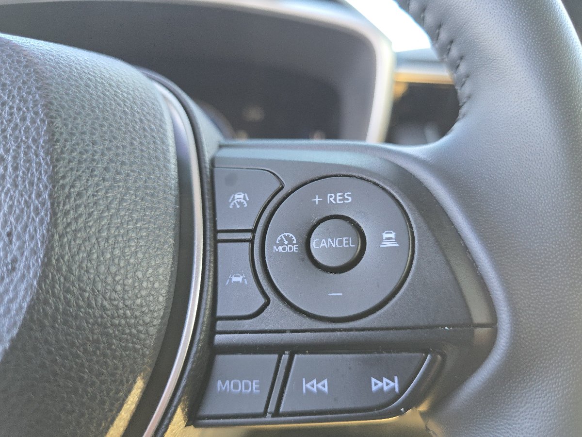 Used 2024 Toyota Corolla XSE FWD image 12