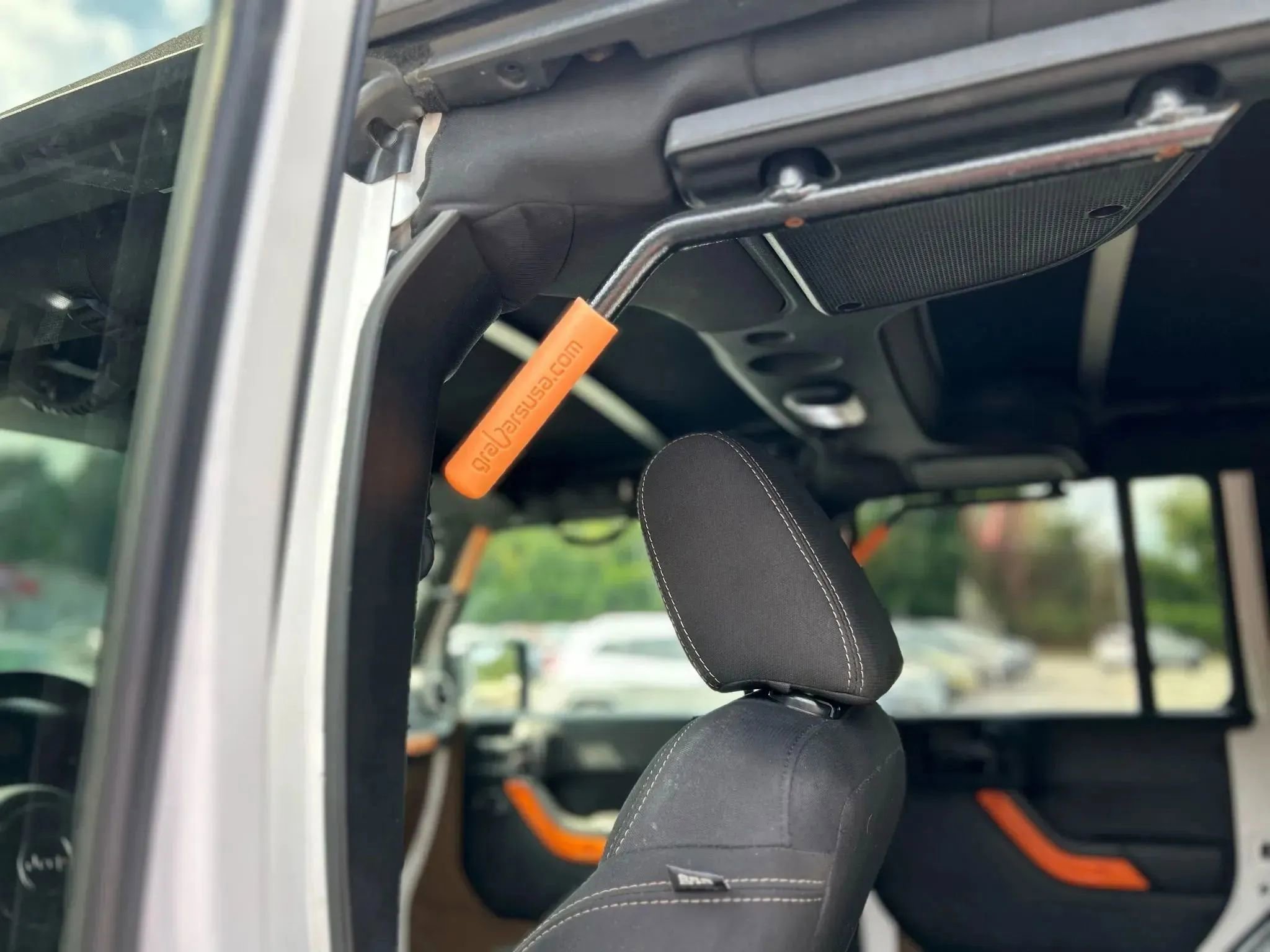 Used 2017 Jeep Wrangler Unlimited Sahara image 28