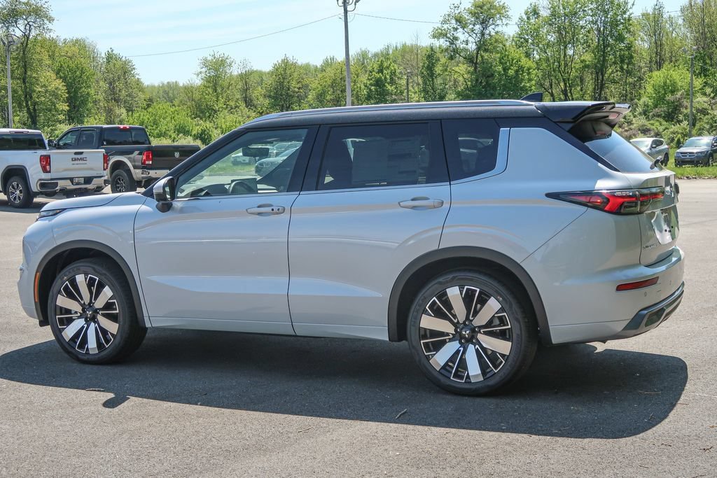New 2026 Mitsubishi Outlander SEL AWD/4WD image 15