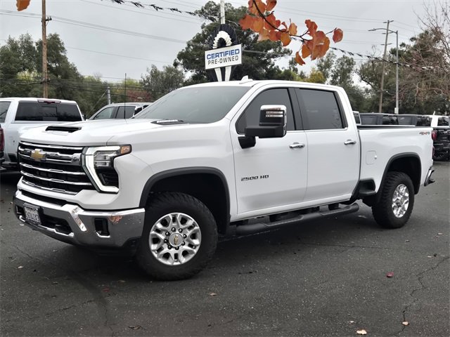 Used 2024 Chevrolet Silverado 2500 LTZ w/ LTZ Convenience Package image 8