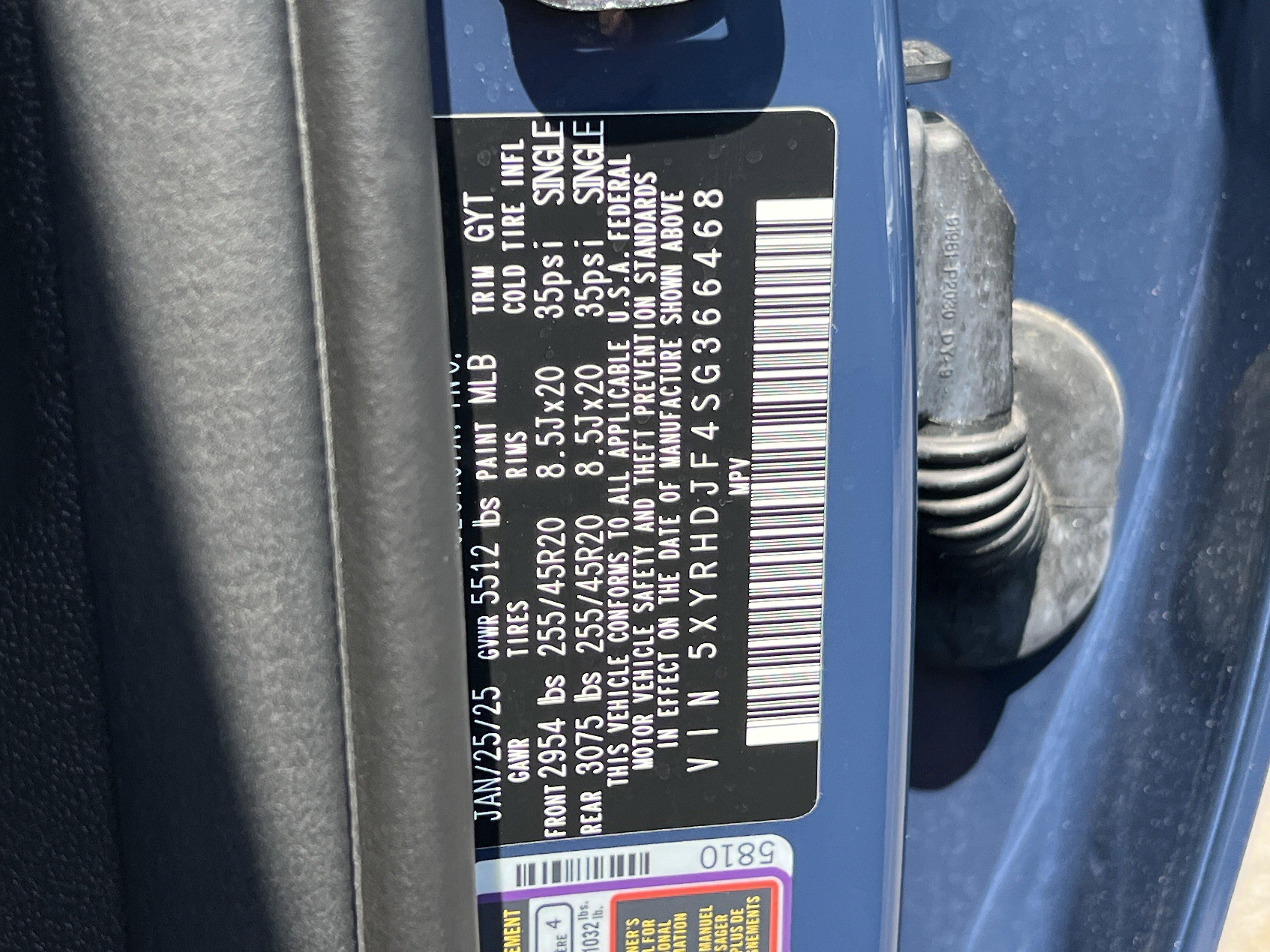 Used 2025 Kia Sorento EX w/ Panoramic Sunroof Package image 35