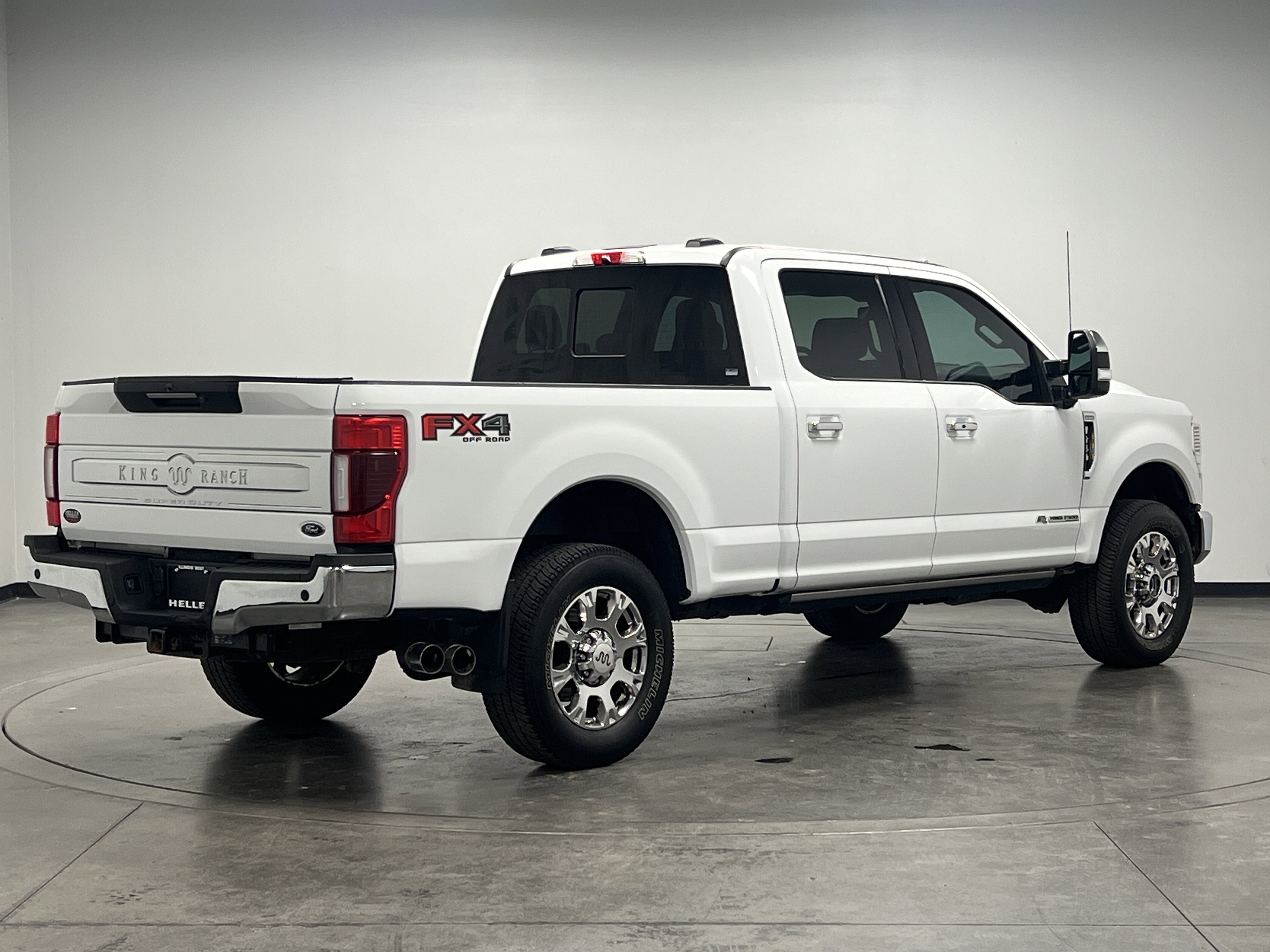 Used 2022 Ford F250 King Ranch w/ King Ranch Ultimate Package image 8