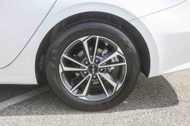 Certified 2024 Kia Forte LXS image 12