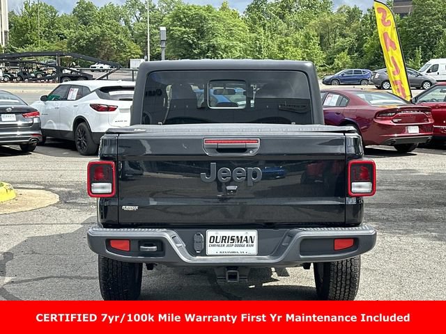 Used 2022 Jeep Gladiator Sport AWD/4WD image 4