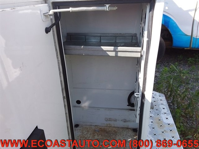 Used 2017 Ford Transit 250 138 w/ Exterior Upgrade Package RWD image 18