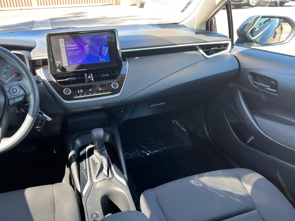Used 2024 Toyota Corolla LE FWD image 39