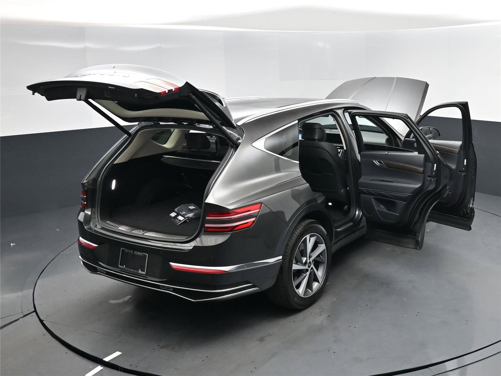 Used 2025 Genesis GV80 2.5T Select image 17