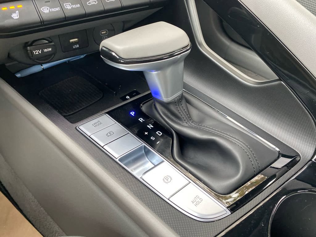 New 2025 Hyundai Elantra SEL w/ Cargo Package image 19