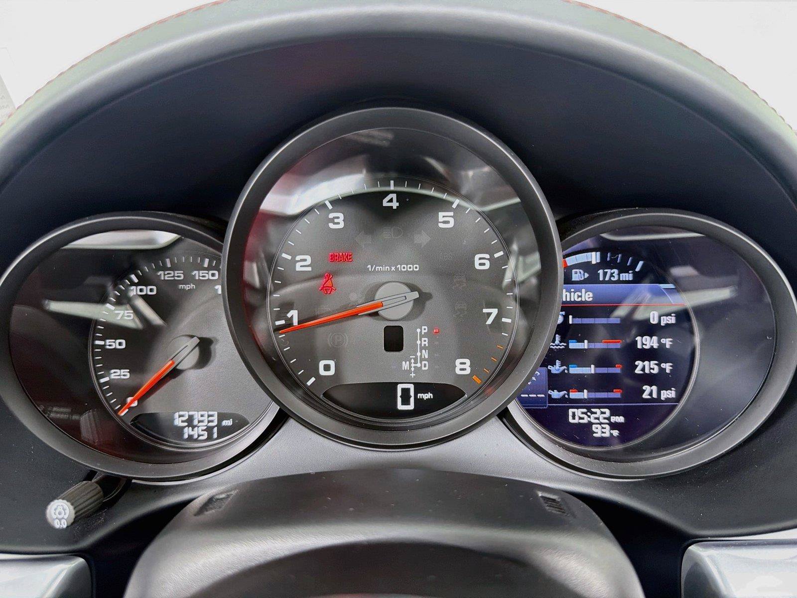 Certified 2024 Porsche 718 Boxster RWD image 17