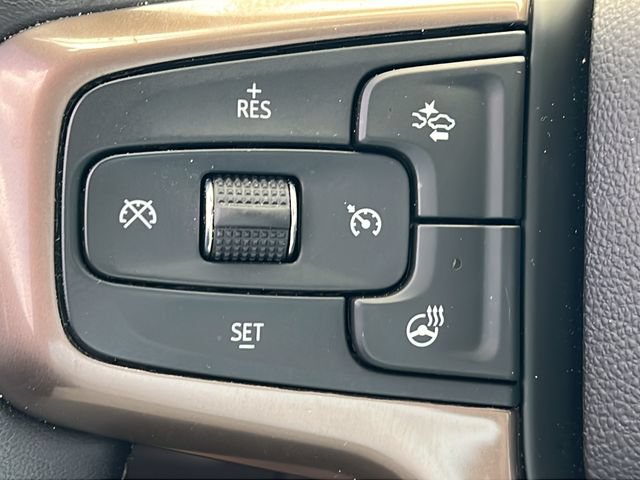 Used 2023 Chevrolet Tahoe High Country w/ Premium Package 2 AWD/4WD image 24