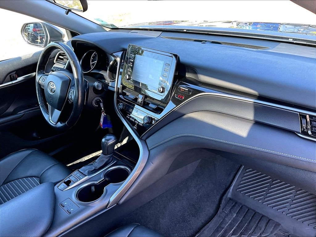 Used 2024 Toyota Camry SE w/ Cold Weather Package AWD/4WD image 14