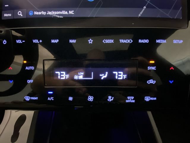 Used 2023 Hyundai Santa Cruz Limited AWD/4WD image 19