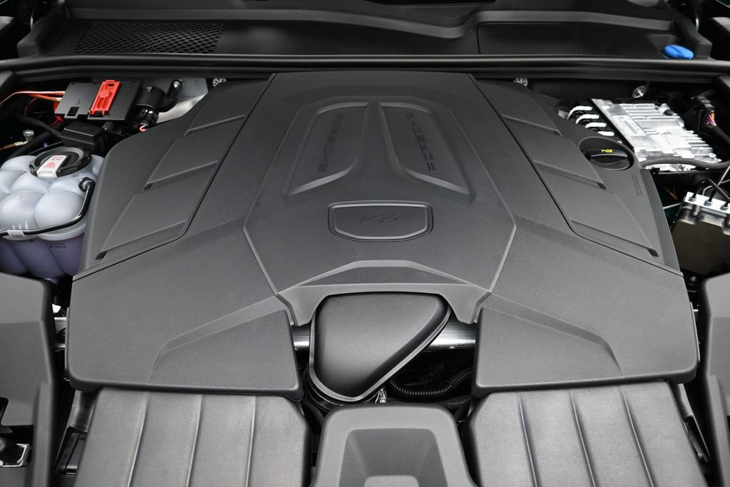 New 2026 Porsche Cayenne AWD/4WD image 19