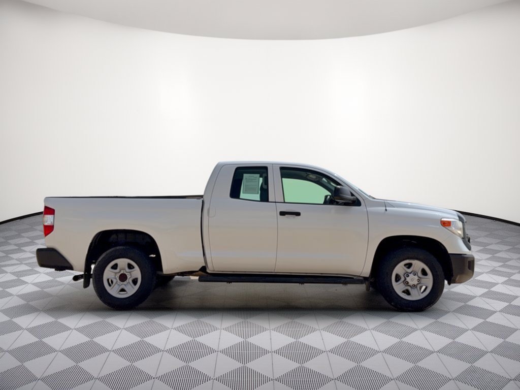 Used 2015 Toyota Tundra SR w/ Tow Package RWD image 8