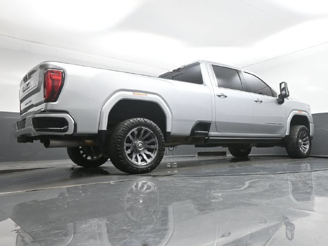 Used 2023 GMC Sierra 3500 Denali w/ Denali Ultimate Package AWD/4WD image 38