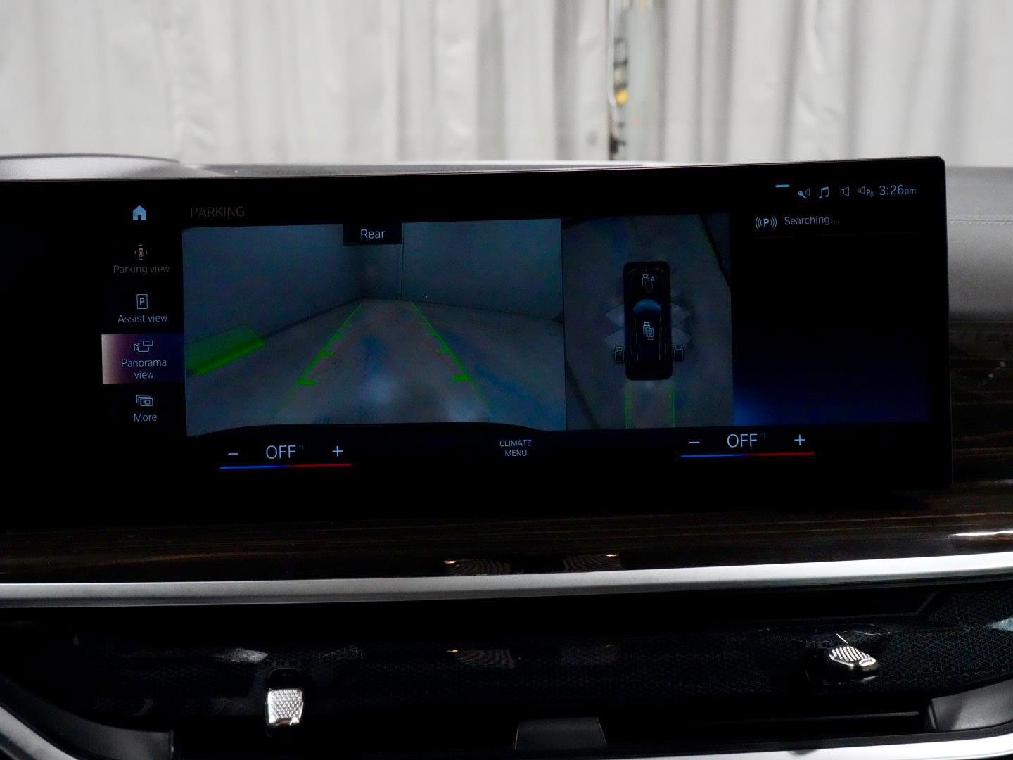 Certified 2023 BMW X7 xDrive40i w/ Parking Assistance Package image 32