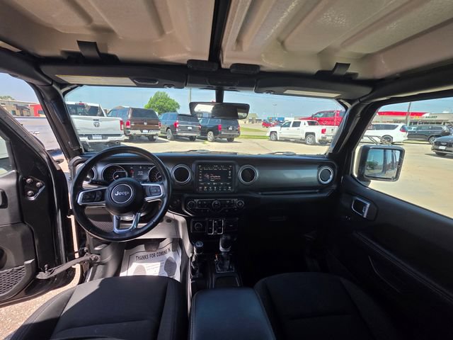 Used 2021 Jeep Wrangler Unlimited Sahara w/ Uconnect 4C Nav & Sound Group AWD/4WD image 20